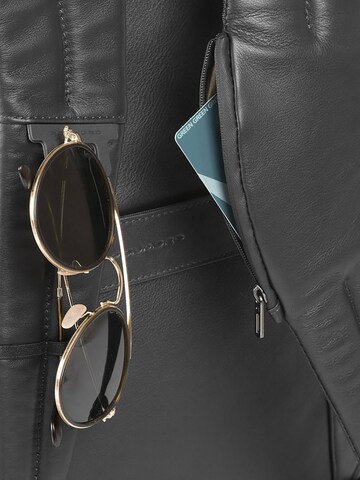 Piquadro Rucksack‌‌‌‌‌‌‌‌‌‌ in Schwarz