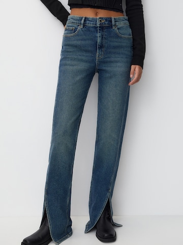 Pull&Bear Regular Jeans in Blue: front