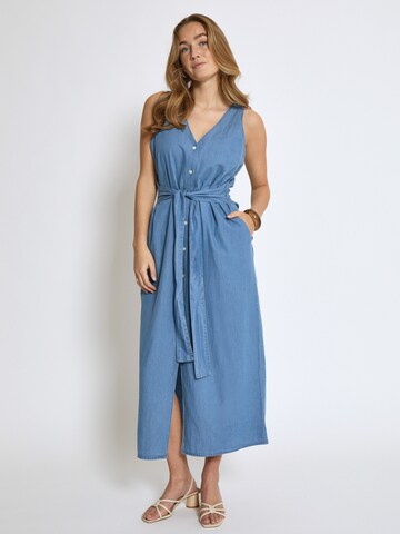 Abito camicia 'Allison' di Peppercorn in blu: frontale