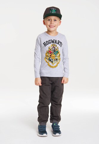 LOGOSHIRT Longsleeve 'Hogwarts' in Grau