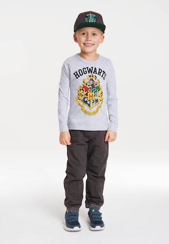 LOGOSHIRT Longsleeve 'Hogwarts' in Grau