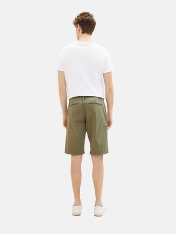 TOM TAILORregular Chino hlače - zelena boja