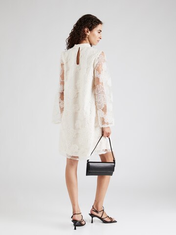 Robe 'YASCornelia' YAS en beige