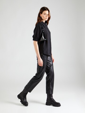 Copenhagen Muse - Blusa 'MOLLY' em preto