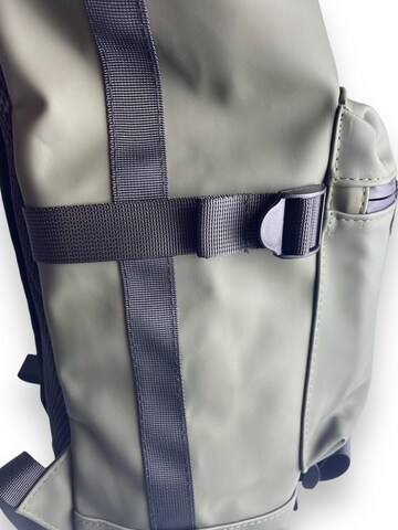 Kumixi Rucksack in Grün