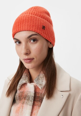 COMMA Beanie in Orange: front