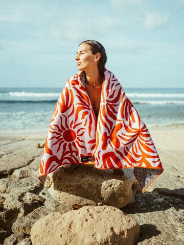 woodsandwaves Beach Towel 'Burning Sun' in Red