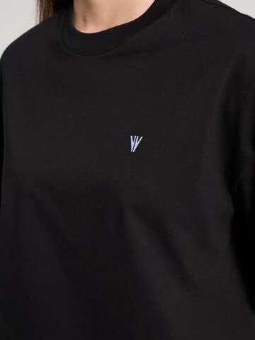 NOWIHT - Camiseta 'Zenobia' en negro