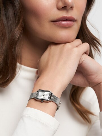 Montre à affichage analogique Tamaris en argent : devant