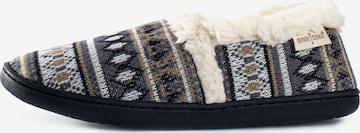 Minnetonka Slipper 'Dina' in Brown: front