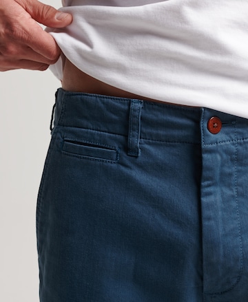 Superdry Regular Chino in Blauw