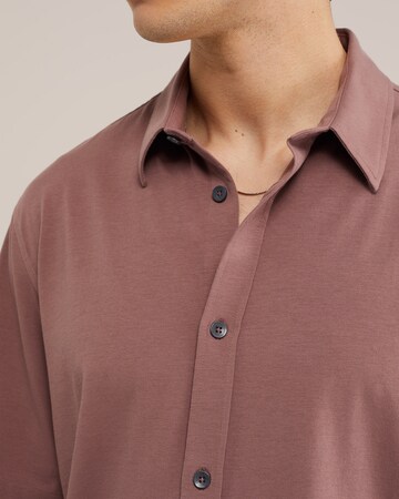 WE Fashion Regular fit Business shirt in Brown