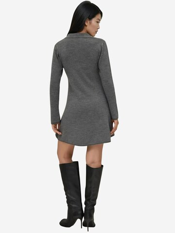 Hiccup Gebreide jurk in Grijs
