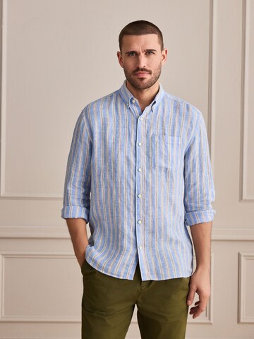 Regular fit Camicia di Next in blu: frontale