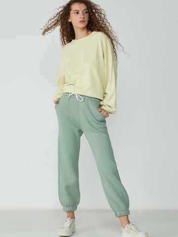 C&City Broek in Groen: voorkant