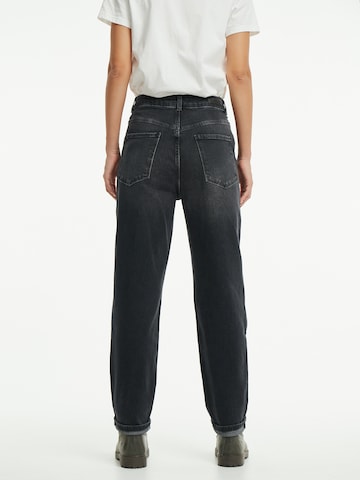WEM Fashion Tapered Pleated Jeans in Grey