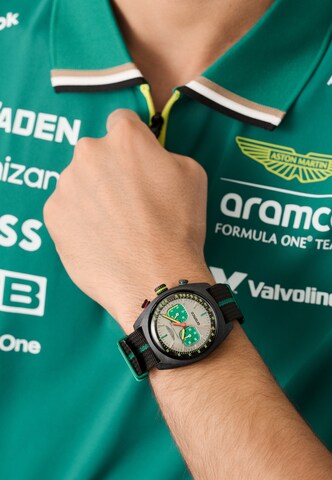 Aston Martin Quartz 'Dwf' in Schwarz