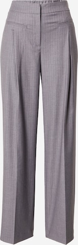 Y.A.S Regular Pleat-Front Pants 'LAURA' in Grey: front