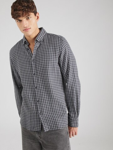 Coupe regular Chemise s.Oliver en gris : devant