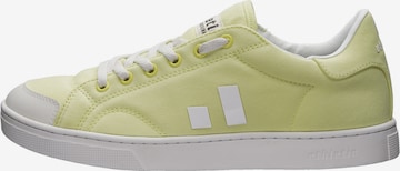 Ethletic Sneakers in Green: front