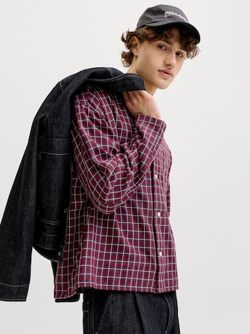 JACK & JONES Comfort fit Button Up Shirt in Red