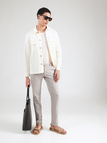 Coupe slim Pantalon bugatti en beige