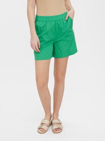 Loosefit Pantalon 'Nibi' VERO MODA en vert : devant