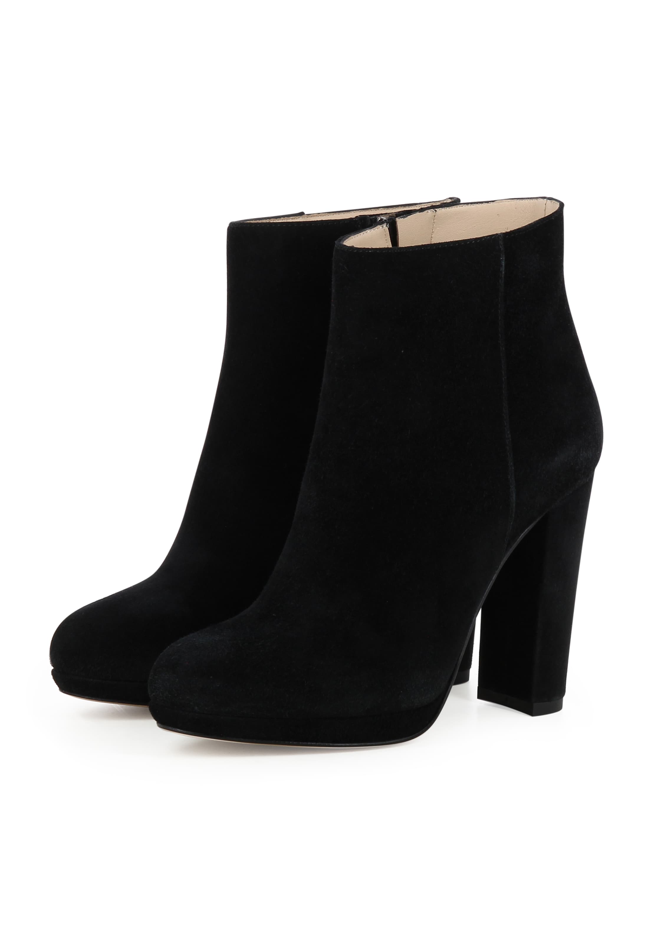EVITA Bootie 'RISTINA' in Black: front