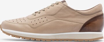 LOTTUSSE Sneakers laag 'Tokyo' in Beige: voorkant