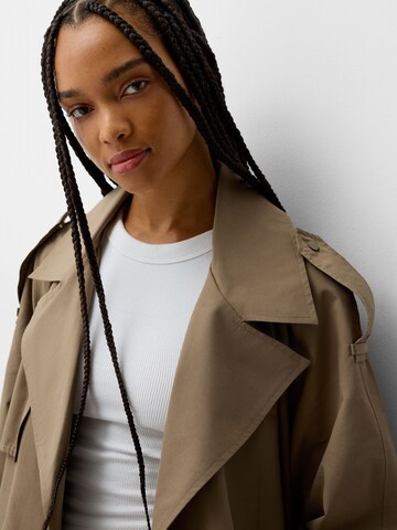 Bershka Overgangsfrakke i beige