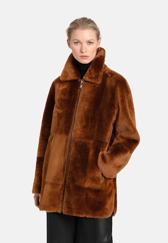 Werner Christ Between-Seasons Coat 'Pam' in Brown: front