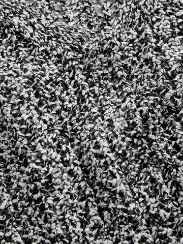 Pulover de la Next pe gri