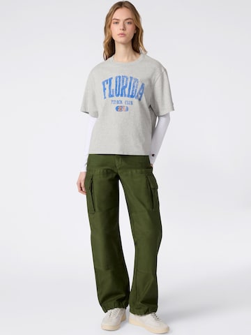 Tricou de la Champion Authentic Athletic Apparel pe gri