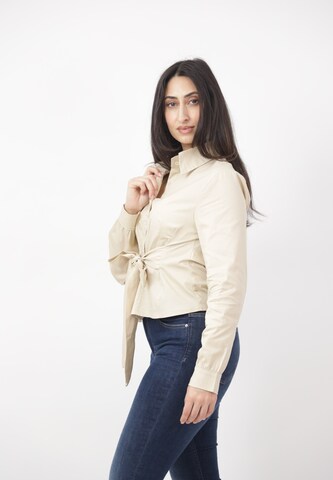 Elara Bluse in Beige