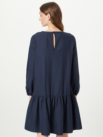 Robe 'NEPETA' recolution en bleu