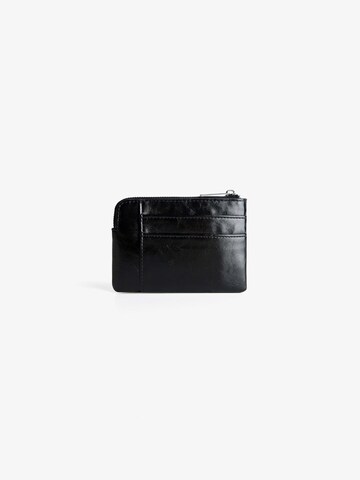 Étui Bershka en noir
