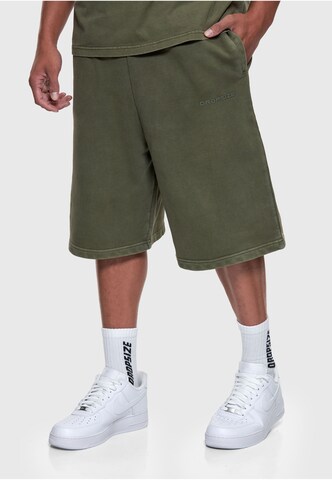 Dropsize Loosefit Hose in Grün
