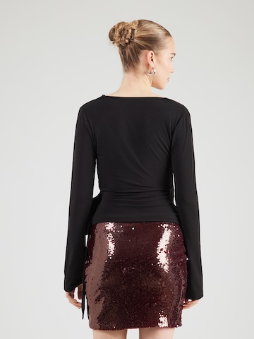 Maglietta di ABOUT YOU in nero