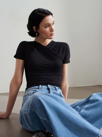 Dilvin Shirt in Black