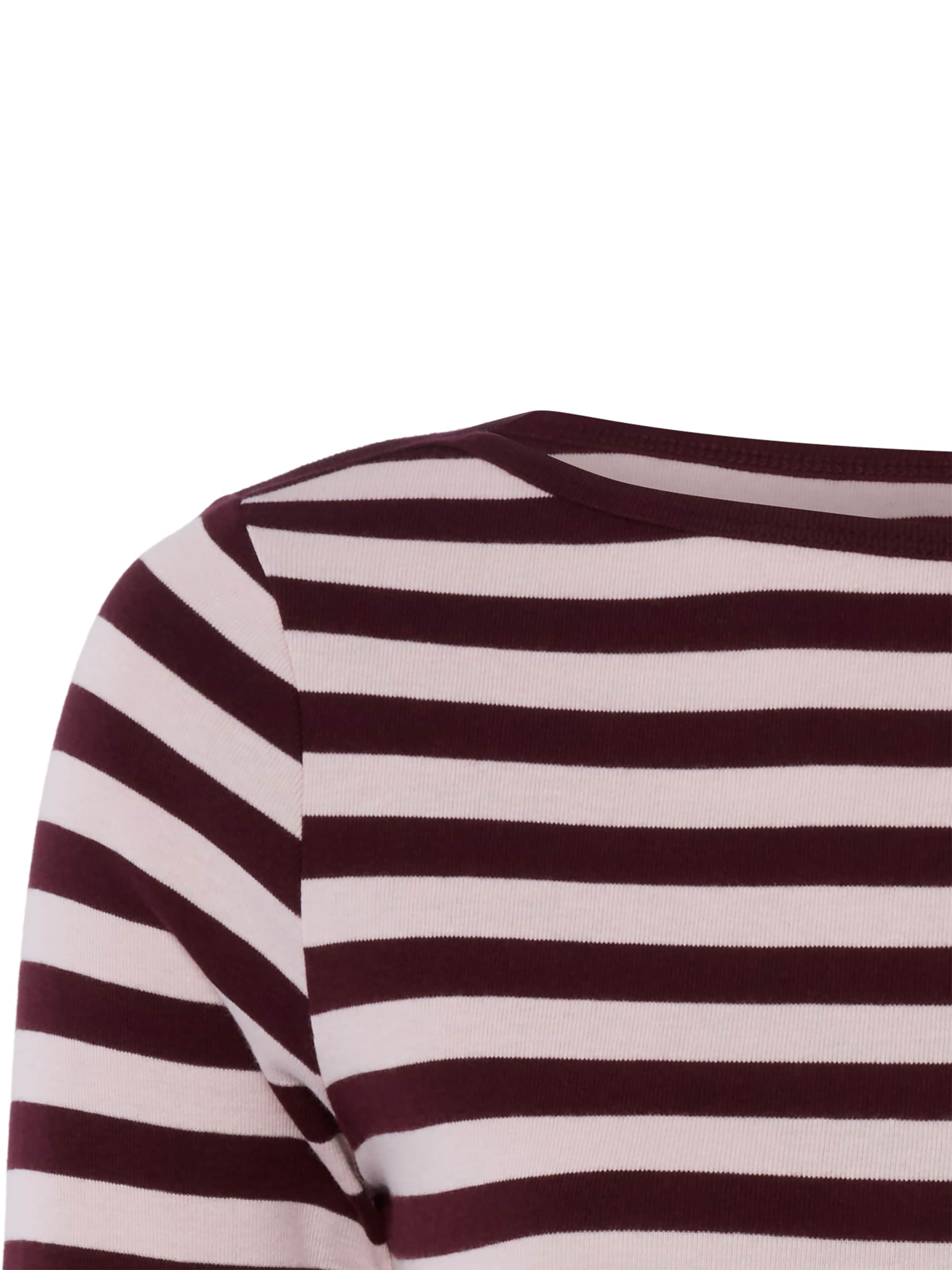 Brookshire T-Shirt in Lila