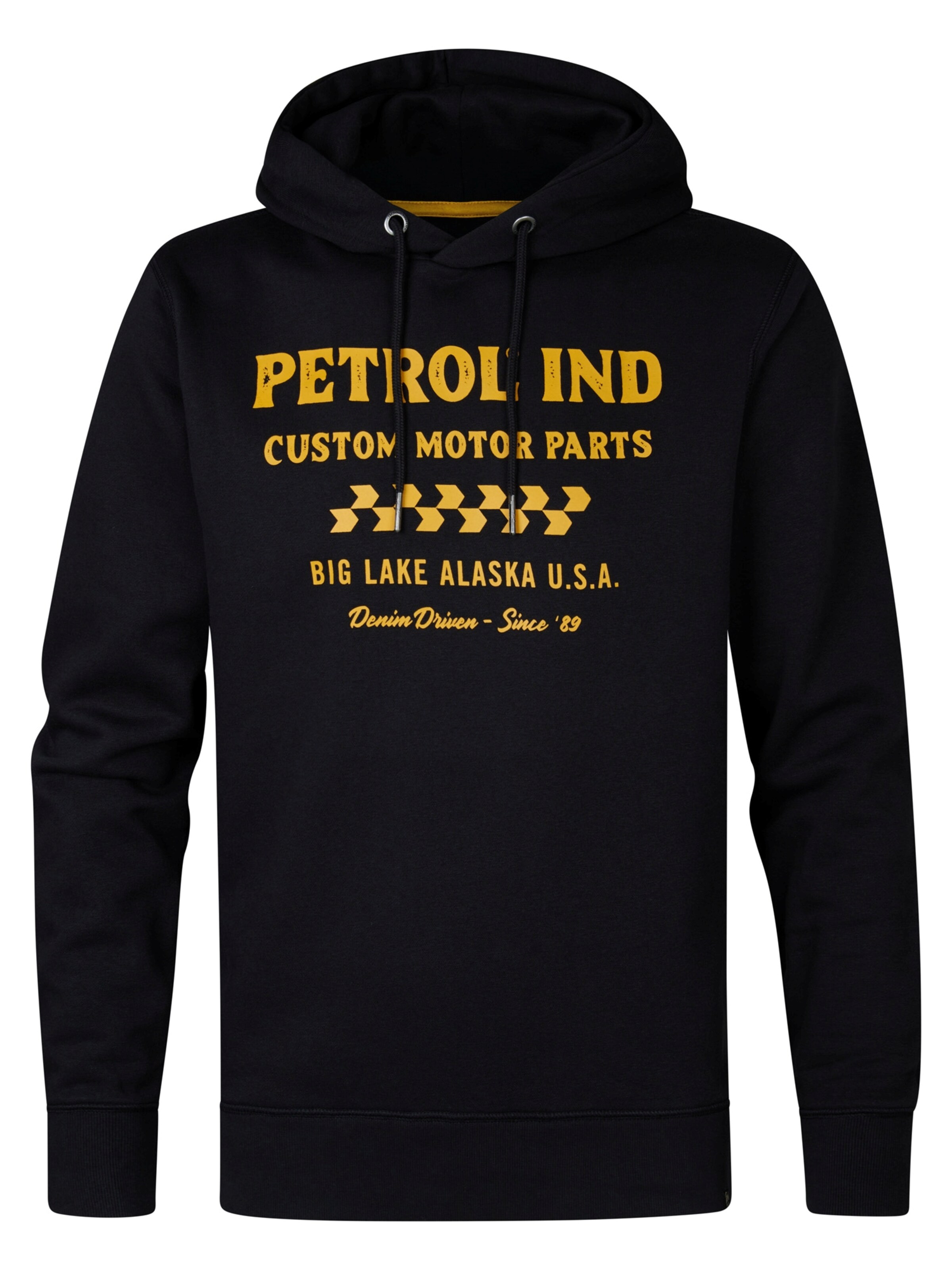 Petrol Industries Sweatshirt 'Kowak' in Black: front