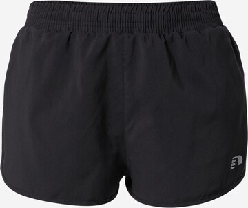 Newline Regular Sportshorts in Schwarz: predná strana