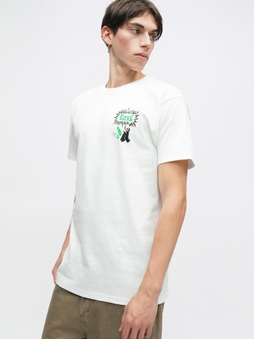 HUF Shirt 'Everybody Get Loose' in Wit
