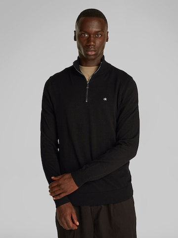 Calvin Klein Sweater in Black: front