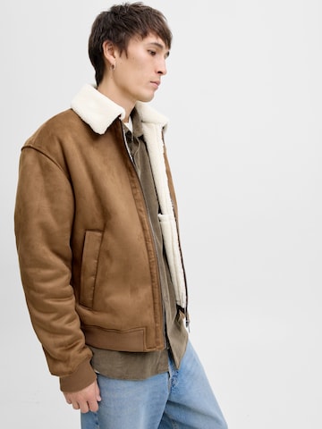 JACK & JONES Демисезонная куртка 'JPRCCLUKE' в Коричневый