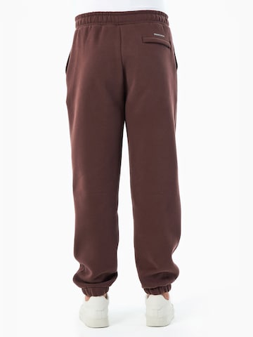 Organication Tapered Pants in Red