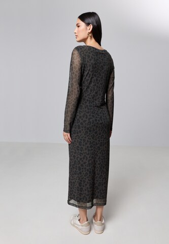 Street One Studio Kleid in Braun