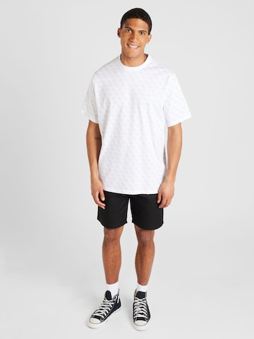 GUESS Funkční tričko 'JESSEN' – bílá