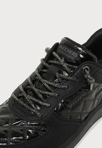 SKECHERS Ниски маратонки 'SPORT COURT 92-COSMIC SHINE' в черно