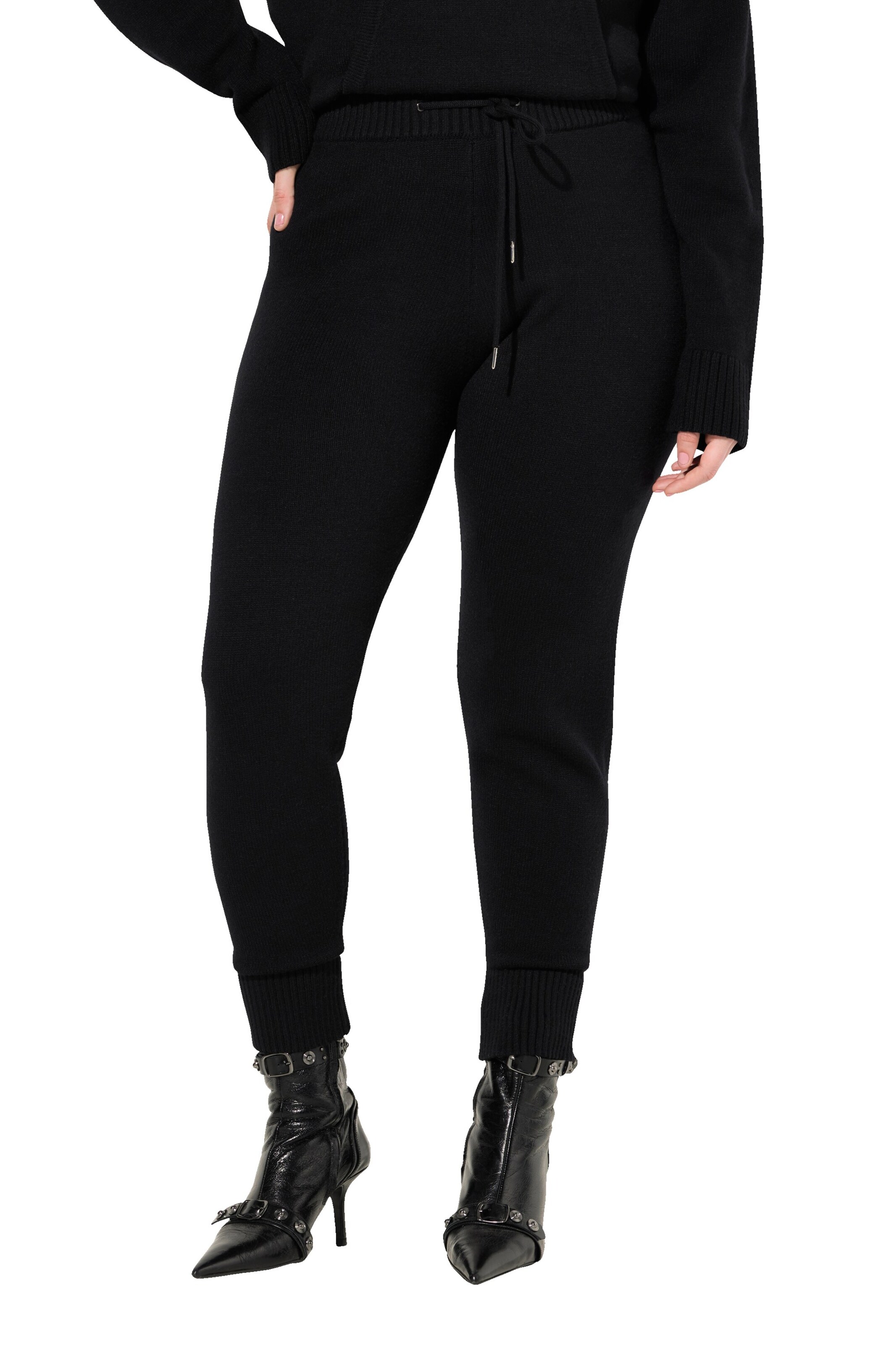 Ulla Popken Slimfit Broek in Zwart: voorkant